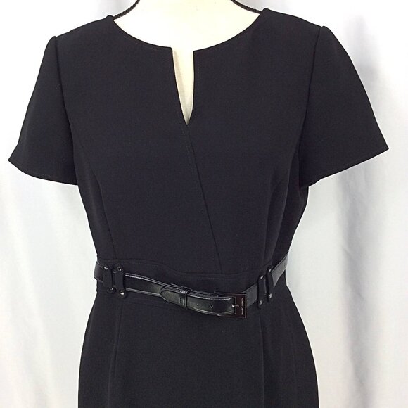 Tahari Arthur Levine Belted Sheath Dress Womens Size 8 Black Short Sleeve V-Neck - Picture 4 of 9